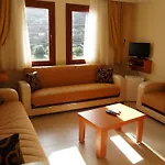 فندق مبيت وإفطار Sirman