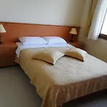 فندق مبيت وإفطار Sirman سَريغيرمه