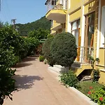 فندق مبيت وإفطار Sirman سَريغيرمه
